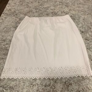 Pretty girl of California made in the USA VTG White Lace Hem flower Skirt